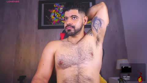 Snapshot of santy_king25 chatting on 05-08-26, 09:47 santiago online show from 05-08-26, 09:47