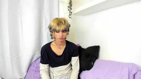 Snapshot of santy_kitty chatting on 12-07-24, 07:05 kitty online show from 12-07-24, 07:05