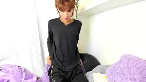 Snapshot of santy_kitty chatting on 01-07-25, 03:14 kitty online show from 01-07-25, 03:14