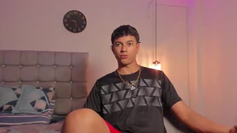 Snapshot of santy_stump chatting on 11-05-25, 09:26 santy_stump online show from 11-05-25, 09:26