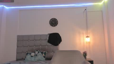 Snapshot of santy_stump chatting on 11-23-25, 08:08 santy_stump online show from 11-23-25, 08:08