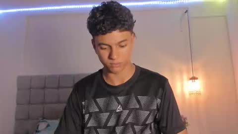 Snapshot of santy_stump chatting on 11-30-25, 10:03 santy_stump online show from 11-30-25, 10:03