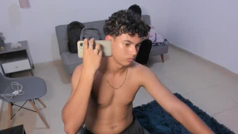 santy_stump online show from 04-05-26, 06:16