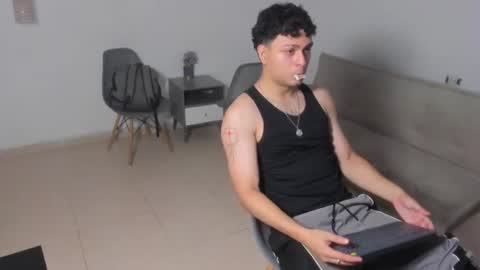 santy_stump online show from 06-29-26, 09:48