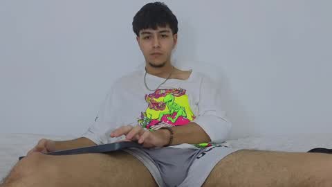 Snapshot of santybig18 chatting on 01-18-25, 03:20 santybig18 online show from 01-18-25, 03:20