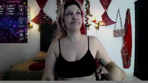 Snapshot of sanyaseraphine0 chatting on 10-31-25, 08:10 sanyaseraphine0 online show from 10-31-25, 08:10