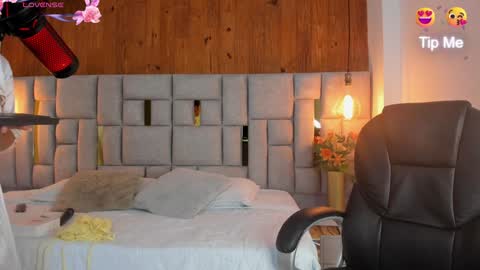 Saori  online show from 01-17-25, 12:10