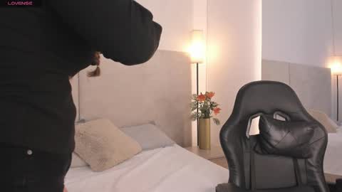 Saori  online show from 11-08-25, 11:54