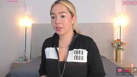 Saori  online show from 03-25-26, 11:38