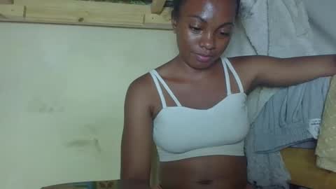 saphia online show from 10-10-25, 05:01