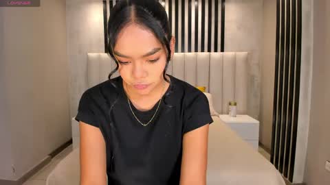 Saphira James online show from 05-28-26, 02:20