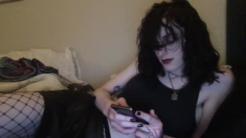 Jade online show from 09-26-25, 04:27