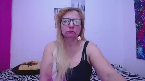 sara online show from 12-27-24, 01:28