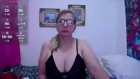 sara online show from 09-19-25, 03:13