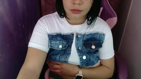 Snapshot of sara719887 chatting on 10-25-25, 06:13 sara719887 online show from 10-25-25, 06:13