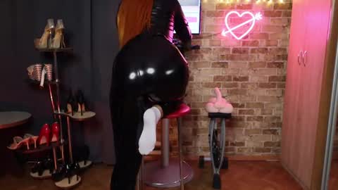 sara  foxy online show from 07-22-26, 02:58