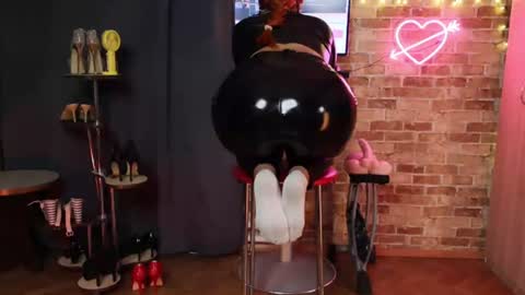 sara  foxy online show from 07-25-26, 03:04