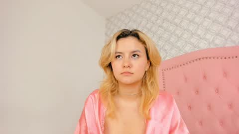 Sara online show from 01-19-25, 09:55