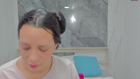 sara allenx online show from 02-14-25, 11:42