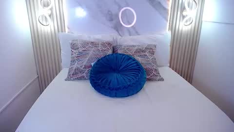 Sara... online show from 03-19-26, 09:52