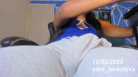 Snapshot of sara_beautyxx chatting on 02-12-25, 01:59 I am Sofia GEMINIS online show from 02-12-25, 01:59