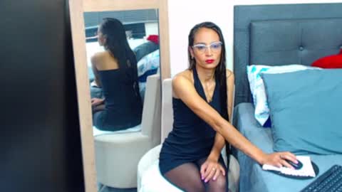 SARA online show from 06-24-26, 02:49