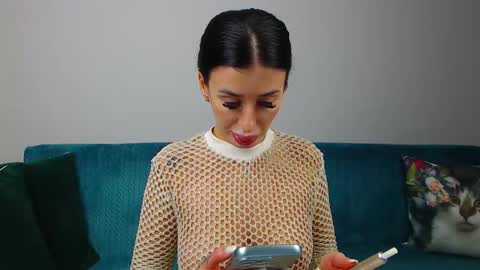 Snapshot of sara_daisy chatting on 02-06-26, 06:00 Im Sara I am happy to be here online show from 02-06-26, 06:00