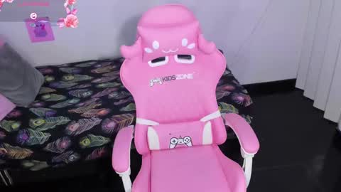 Snapshot of sara_gonz chatting on 01-27-25, 09:22 sara gonzalez online show from 01-27-25, 09:22