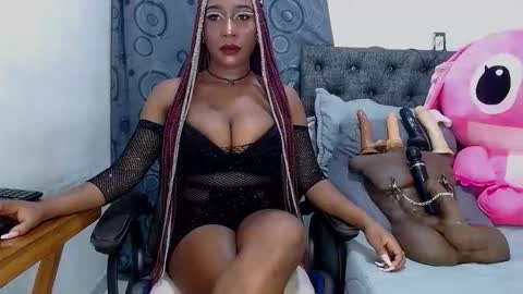 Sara Greyx online show from 09-28-25, 03:17