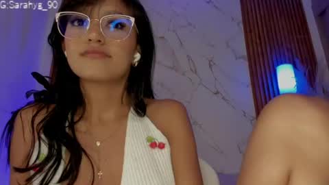 S A R A online show from 06-11-26, 02:53