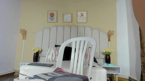 sara_hannks online show from 05-24-26, 03:33