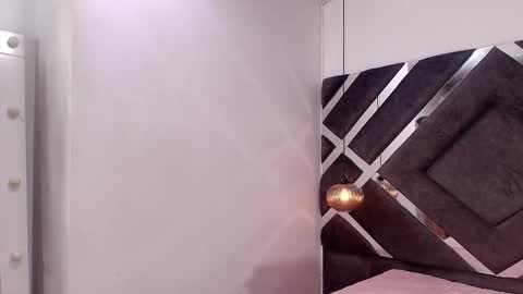 sara_lopee1 online show from 09-25-25, 11:58