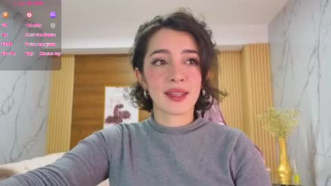 Sara  online show from 06-10-26, 01:54