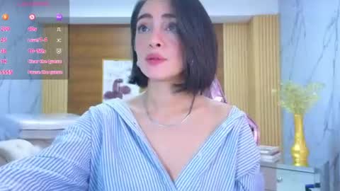 Sara  online show from 07-24-26, 01:53