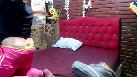 Snapshot of sara_love43 chatting on 04-19-26, 06:46 Sara love online show from 04-19-26, 06:46