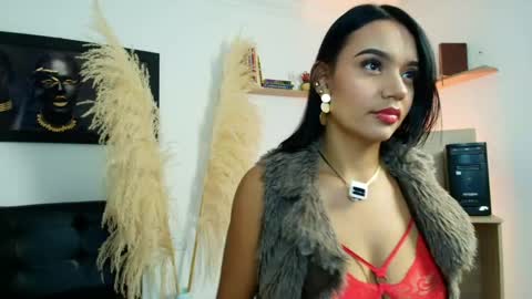 Sarax lux online show from 03-19-26, 12:42