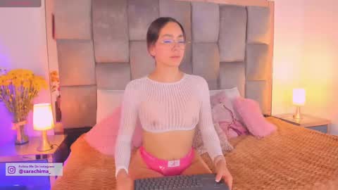 Snapshot of sara_madrid_ chatting on 09-30-25, 11:59 online show from 09-30-25, 11:59