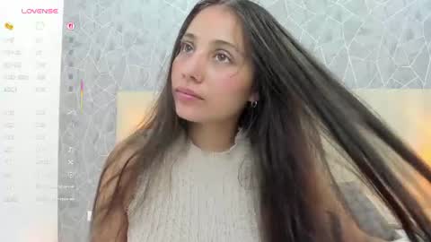 Sara online show from 06-13-26, 02:04