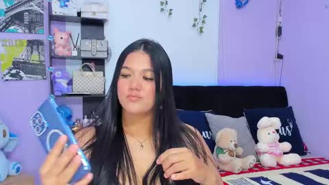 Sara Mendez online show from 02-18-25, 12:04