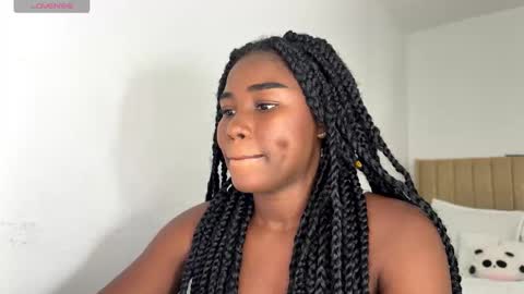 Sara online show from 10-26-25, 11:20