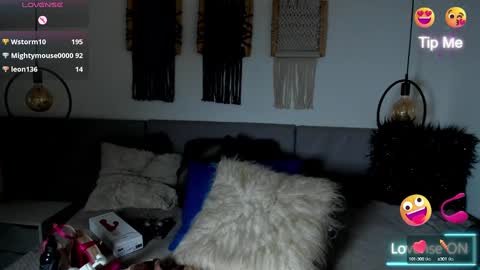 sara_parker22 online show from 01-13-25, 01:28