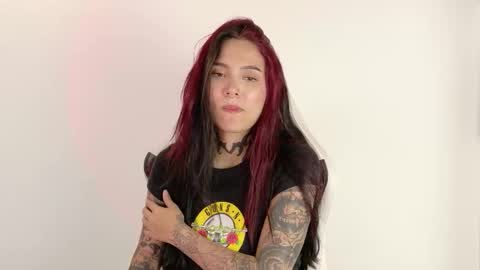 Sara online show from 03-29-26, 04:23