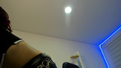 Snapshot of sara_red_x chatting on 03-31-26, 03:30 sara_red_x online show from 03-31-26, 03:30