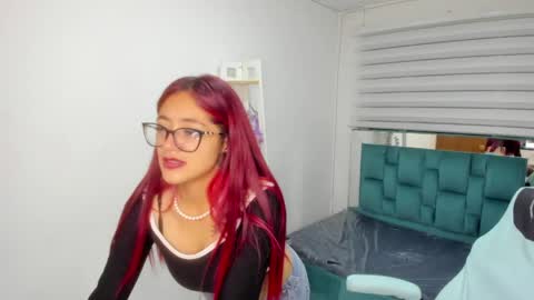 Snapshot of sara_red_x chatting on 05-02-26, 04:06 sara_red_x online show from 05-02-26, 04:06