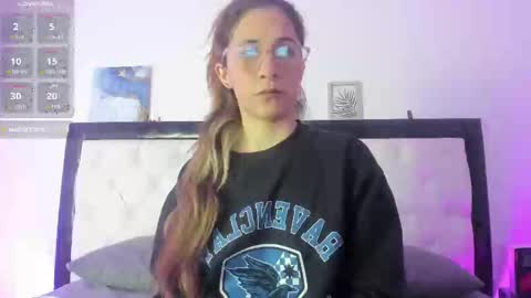 sara_roades online show from 10-28-25, 11:14
