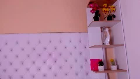 Snapshot of sara_salgado chatting on 09-30-25, 11:15 sara_salgado online show from 09-30-25, 11:15