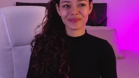 sara  online show from 10-27-25, 02:32