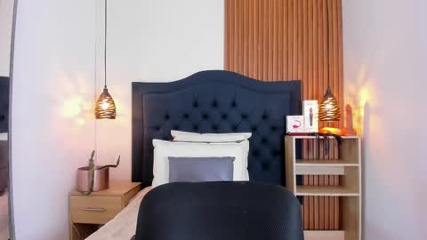  -  online show from 09-30-25, 11:59