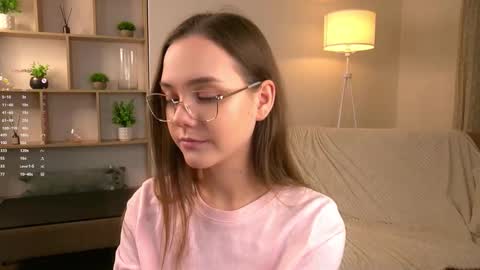 Im Sara  online show from 12-22-25, 07:33