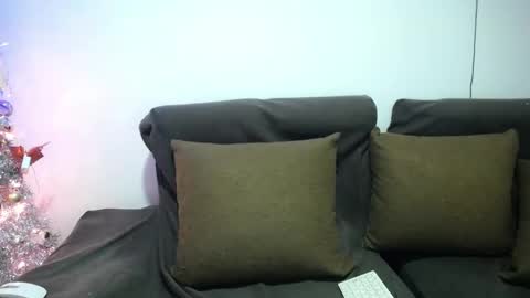 Snapshot of sara_winehouse1 chatting on 12-24-24, 11:44 1 online show from 12-24-24, 11:44